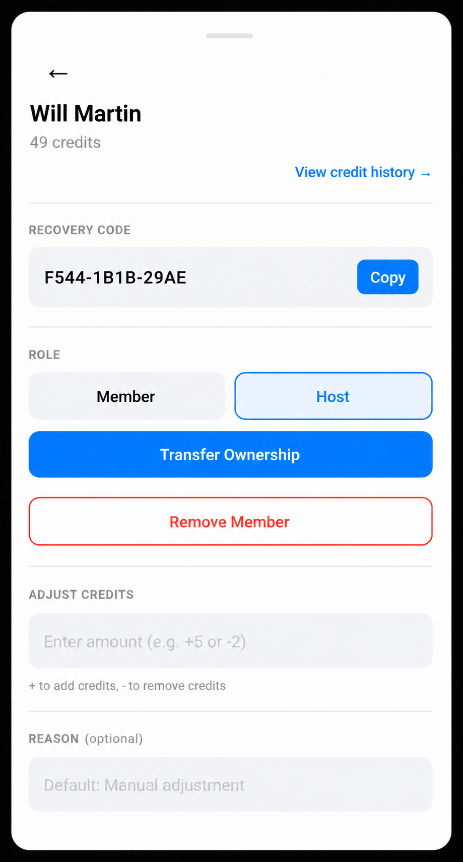 Passeo Manage Members screen showing host role controls and credit adjustment